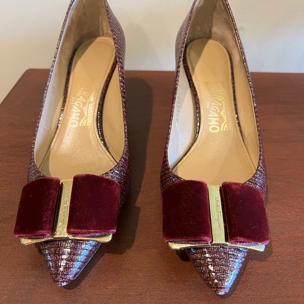 Salvatore Ferragamo - Leather Burgundy Heels